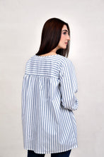 Load image into Gallery viewer, Black Striped Gather top