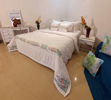 Load image into Gallery viewer, Snow White Bridal Bedsheet
