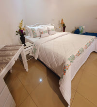 Load image into Gallery viewer, Snow White Bridal Bedsheet