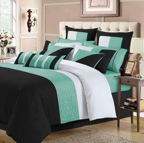 Light Turquoise & Black Pleated Duvet Cover