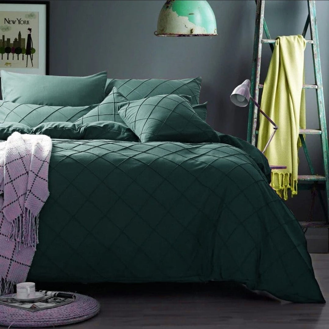 Green Cross Pleated Duvet Cover