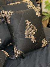 Load image into Gallery viewer, Siyah e-Zewar — Black &amp; Gold Bridal Chicken Kari Set (8-Piece)
