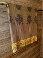 Load image into Gallery viewer, Beige Paisley Screen Shawl
