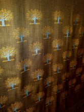 Load image into Gallery viewer, Brown Gold Tree Stole
