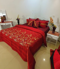 Load image into Gallery viewer, Red Palm Bridal Bedsheet
