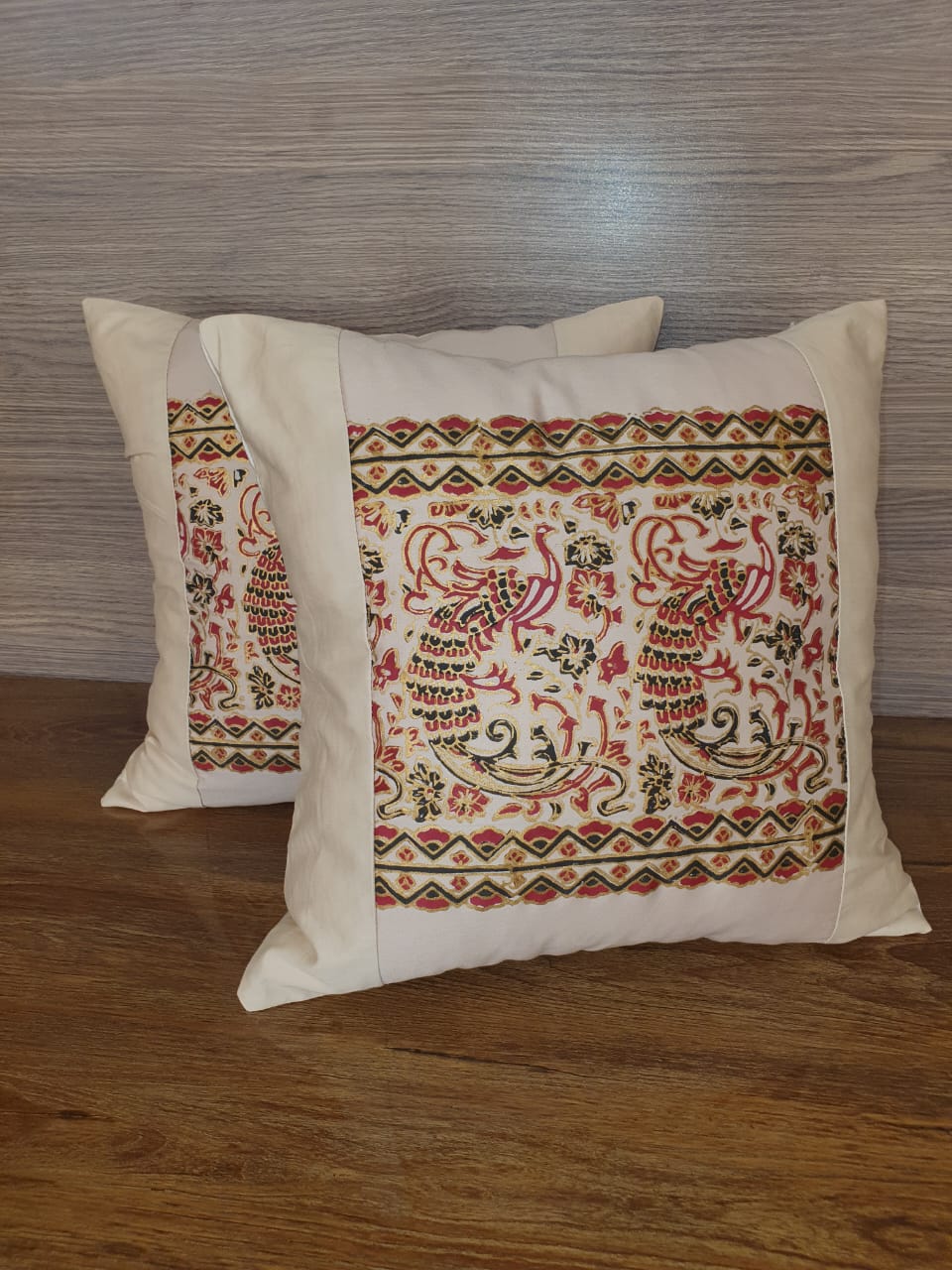 Crimson Latte Cushions Cover