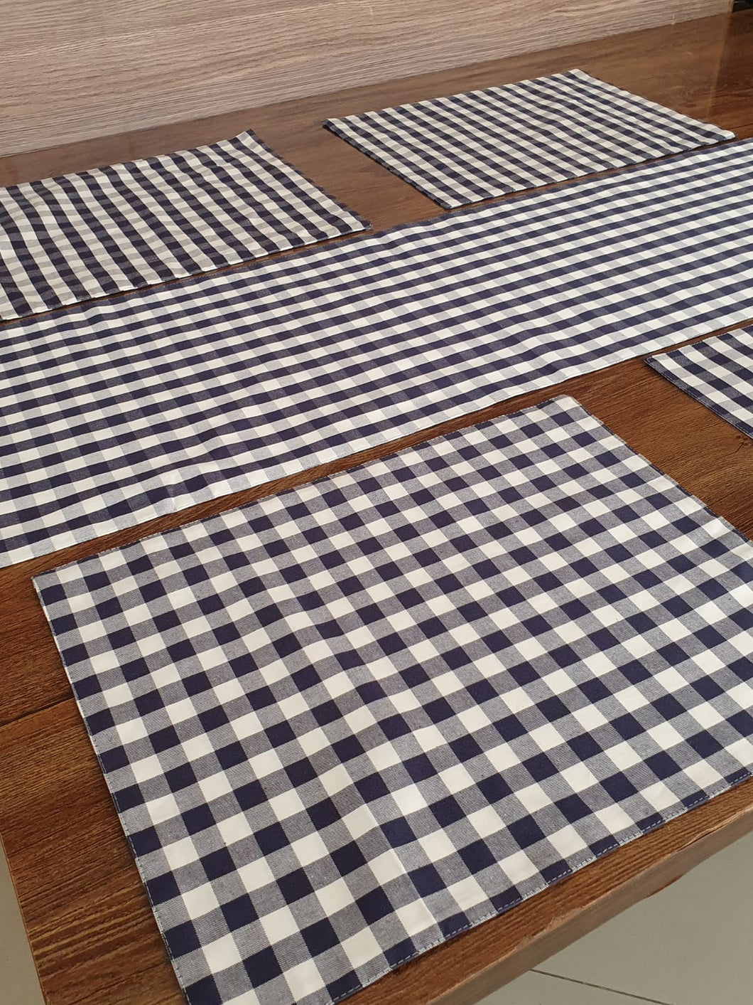 Blue checkered 6 places dining set